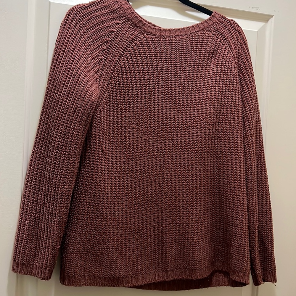 Blush pink forever 21 knitted sweater.